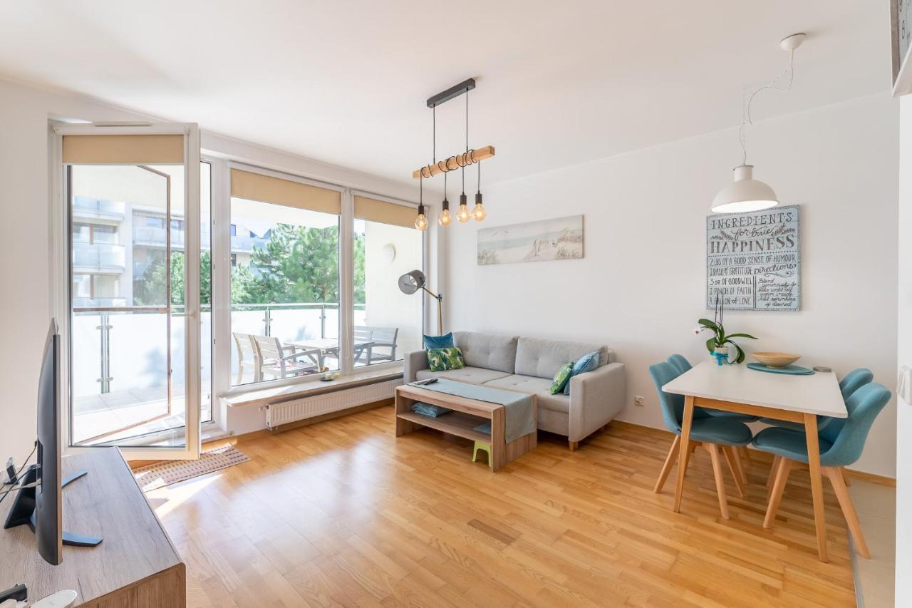 Aqua Marina Plaza-Basen Apartman Miedzyzdroje Kültér fotó