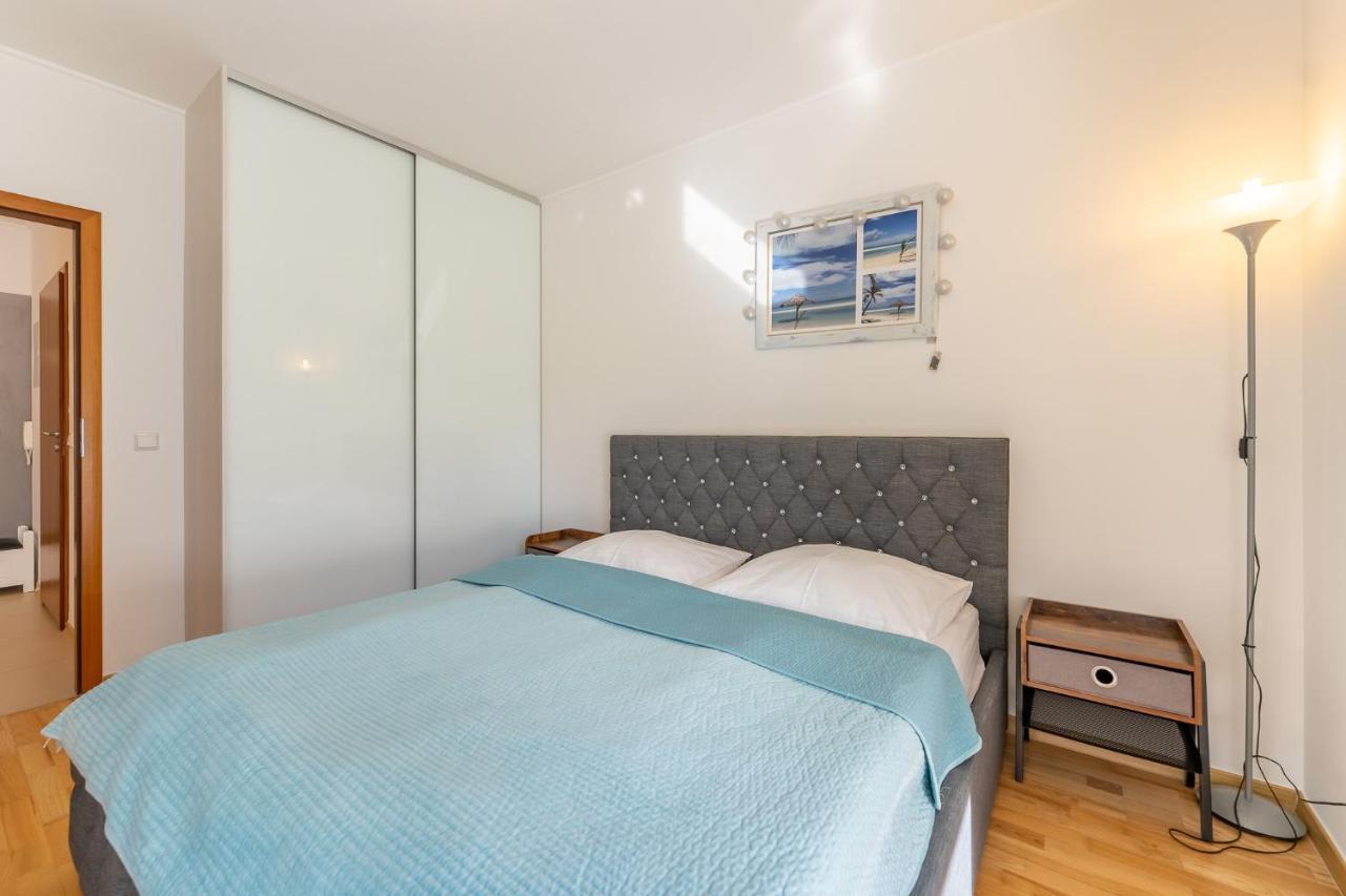 Aqua Marina Plaza-Basen Apartman Miedzyzdroje Kültér fotó