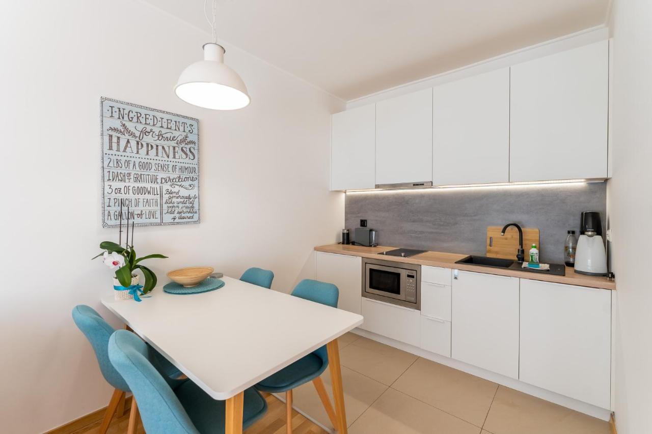 Aqua Marina Plaza-Basen Apartman Miedzyzdroje Kültér fotó